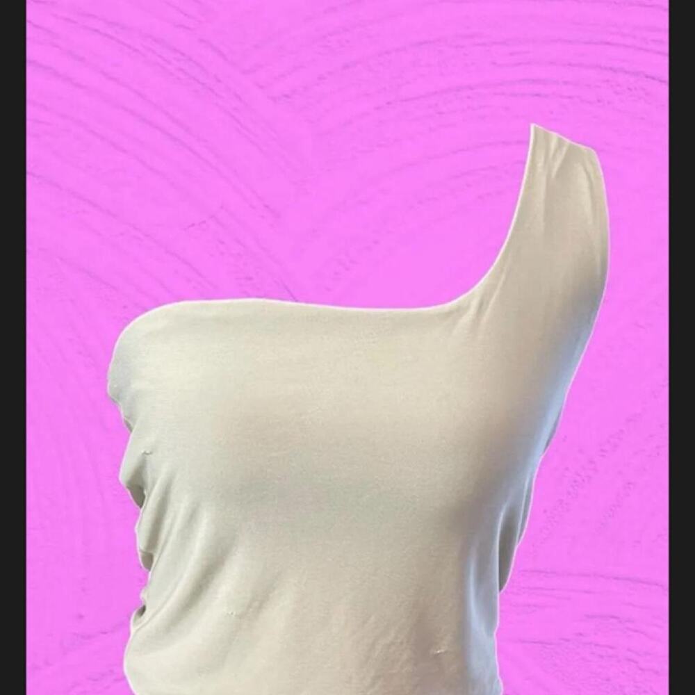 Fitted stretch Ivory/Cream Tone soft Knit Top